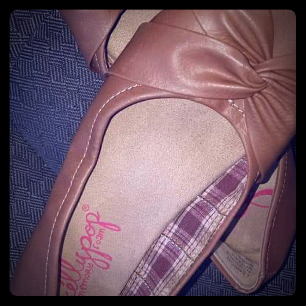 Jellypop shoes wore 1 x to small fits small